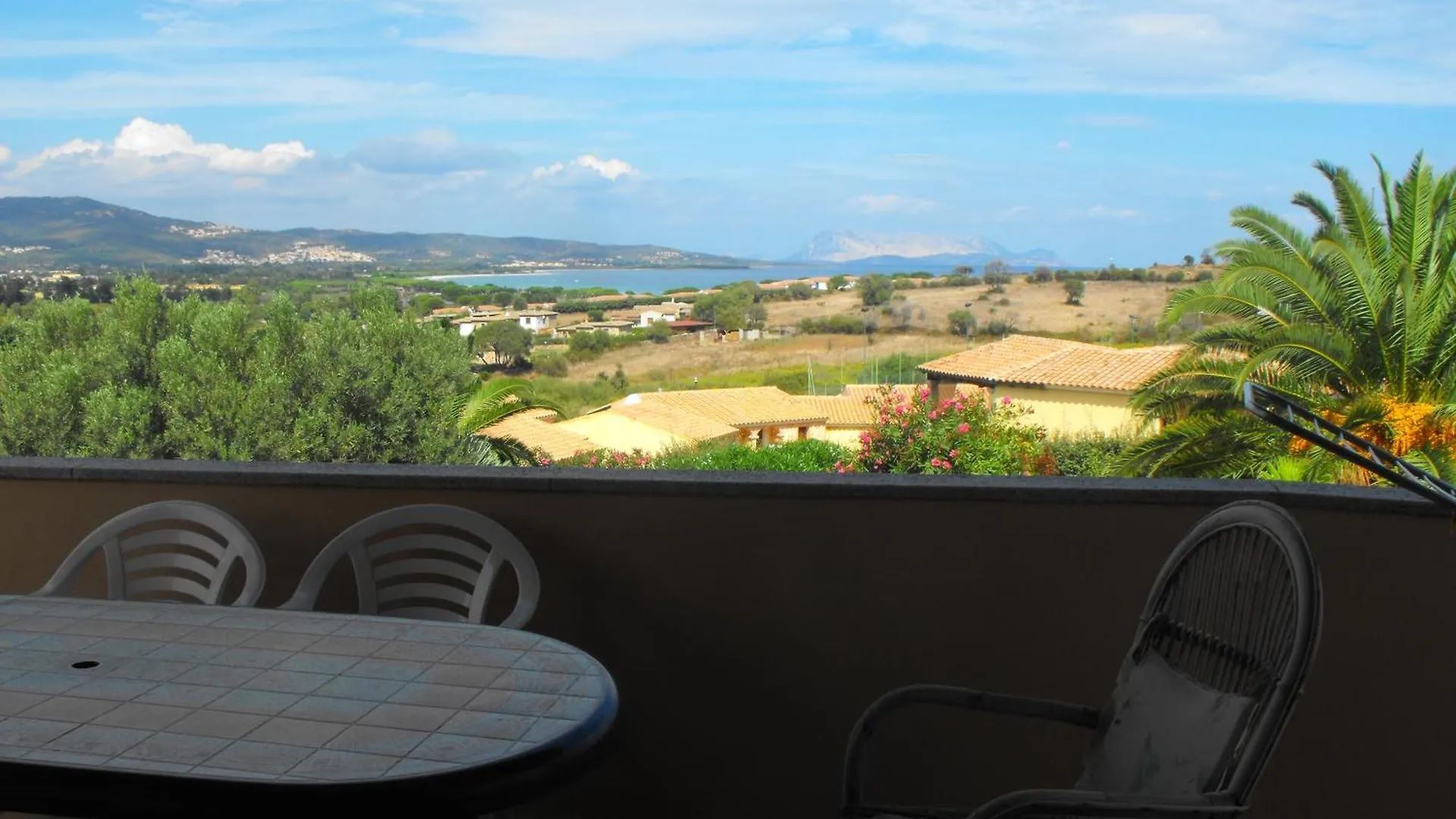 Aparthotel Borgo Le Logge Budoni