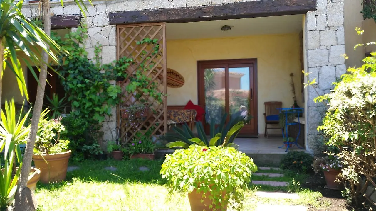Aparthotel Borgo Le Logge Budoni